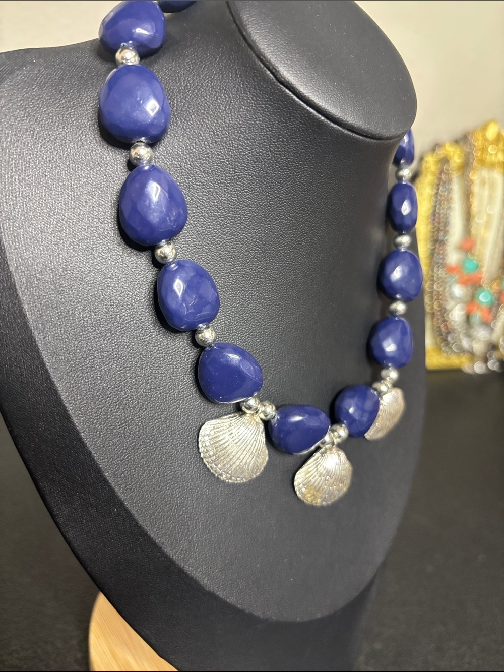 Fashion Navy Blue Bead Necklace with Silver Shell Charms - Picture 2 of 7
